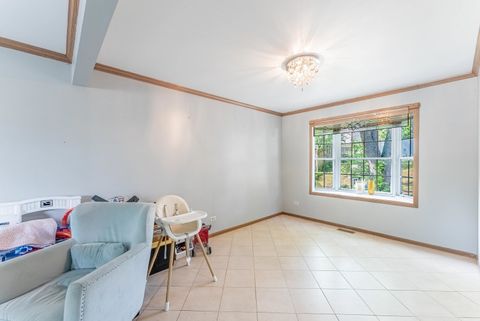 Tiny photo for 29 N Walnut Court, Streamwood, IL 60107 (MLS # 12426250)