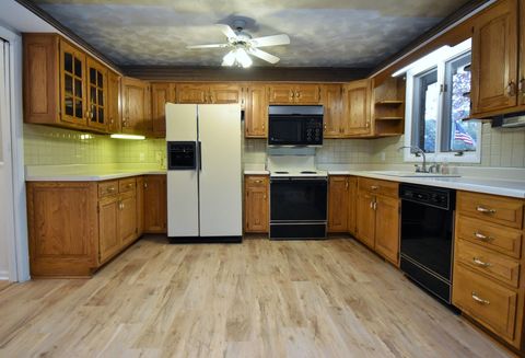 Tiny photo for 8108 Howe Road, Wonder Lake, IL 60097 (MLS # 12504214)