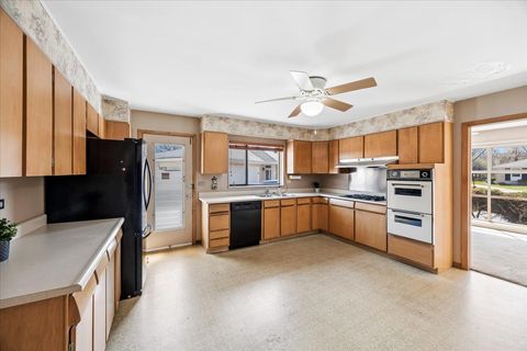 Tiny photo for 10406 Preston Street, Westchester, IL 60154 (MLS # 12604662)