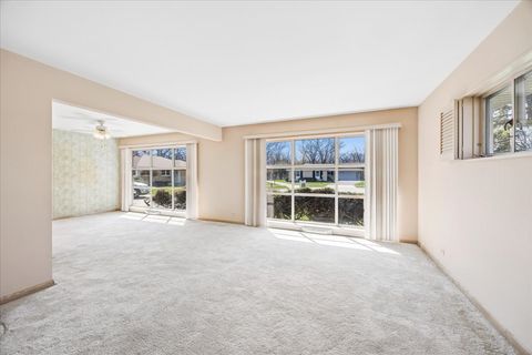 Tiny photo for 10406 Preston Street, Westchester, IL 60154 (MLS # 12604662)