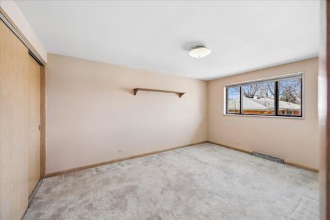 Tiny photo for 10406 Preston Street, Westchester, IL 60154 (MLS # 12604662)