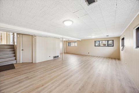 Tiny photo for 10406 Preston Street, Westchester, IL 60154 (MLS # 12604662)