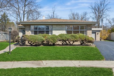 Photo of 10406 Preston Street, Westchester, IL 60154 (MLS # 12604662)