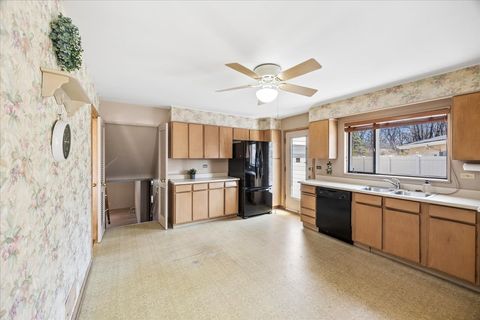 Tiny photo for 10406 Preston Street, Westchester, IL 60154 (MLS # 12604662)