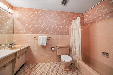 Tiny photo for 10406 Preston Street, Westchester, IL 60154 (MLS # 12604662)