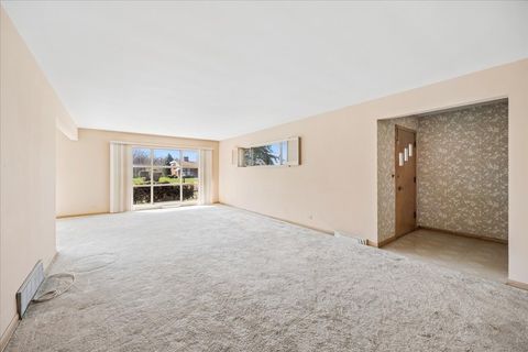 Tiny photo for 10406 Preston Street, Westchester, IL 60154 (MLS # 12604662)