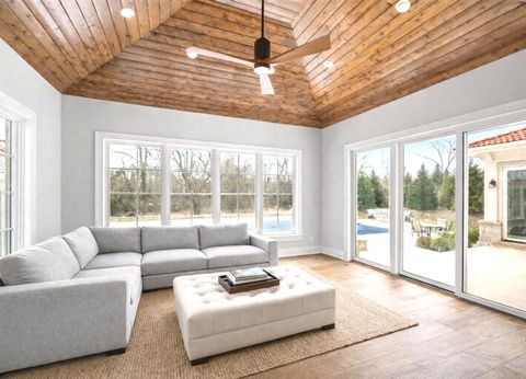 Tiny photo for 2665 Bentley Road, Highland Park, IL 60035 (MLS # 12617246)