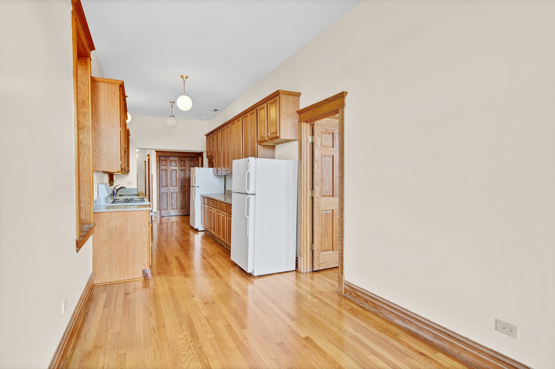1238 N Noble Street 3