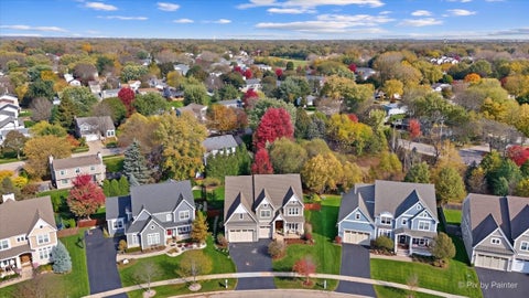 Tiny photo for 820 Waterford Cut, Crystal Lake, IL 60014 (MLS # 12794605)