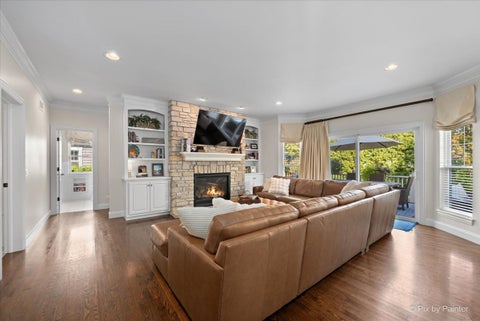 Tiny photo for 820 Waterford Cut, Crystal Lake, IL 60014 (MLS # 12794605)