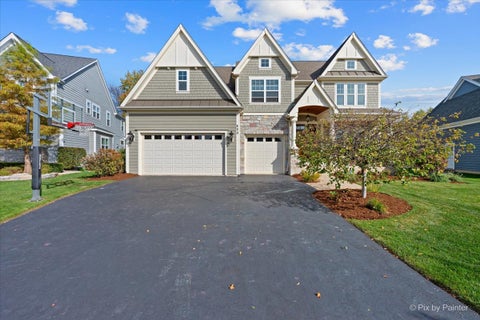 Tiny photo for 820 Waterford Cut, Crystal Lake, IL 60014 (MLS # 12794605)