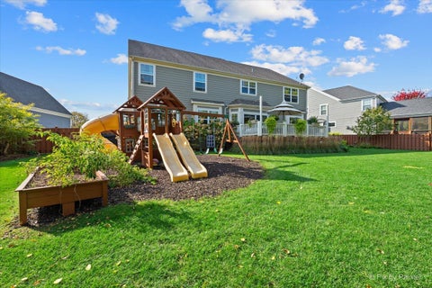 Tiny photo for 820 Waterford Cut, Crystal Lake, IL 60014 (MLS # 12794605)
