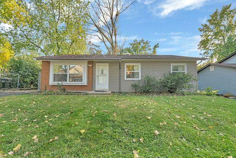 Photo of 743 Westwind Drive, Bolingbrook, IL 60440 (MLS # 12501307) Photo of 743 Westwind Drive, Bolingbrook, IL 60440 (MLS # 12501307)