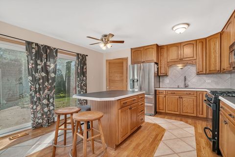 Tiny photo for 743 Westwind Drive, Bolingbrook, IL 60440 (MLS # 12501307)