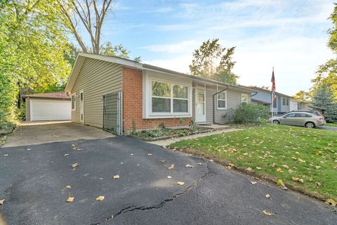 Tiny photo for 743 Westwind Drive, Bolingbrook, IL 60440 (MLS # 12501307)