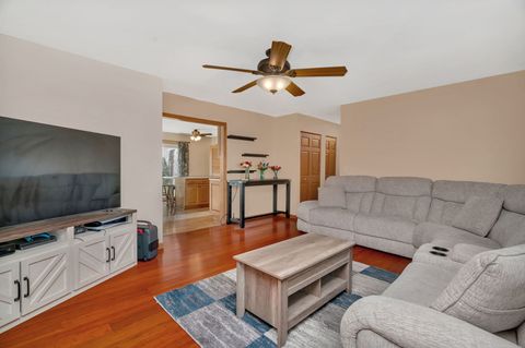 Tiny photo for 743 Westwind Drive, Bolingbrook, IL 60440 (MLS # 12501307)