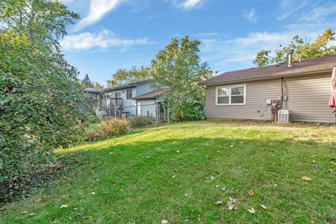 Tiny photo for 743 Westwind Drive, Bolingbrook, IL 60440 (MLS # 12501307)