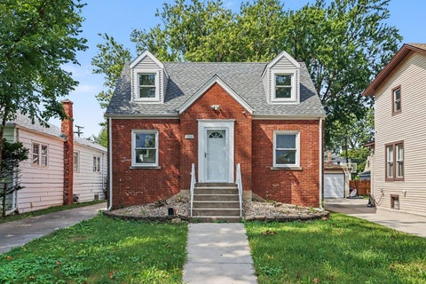 Photo of 1934 S 6th Avenue, Maywood, IL 60153 (MLS # 12754147)