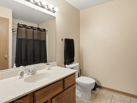 Tiny photo for 714 Division Street #G1-G2, South Elgin, IL 60177 (MLS # 12603950)