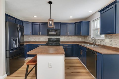 Tiny photo for 1508 Biltmore Court, Normal, IL 61761 (MLS # 12575065)