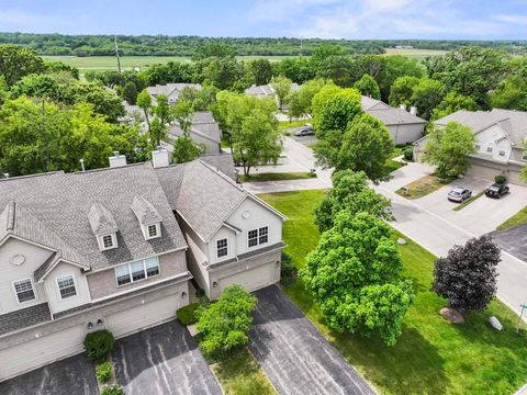 Tiny photo for 2822 Granite Court, Crystal Lake, IL 60012 (MLS # 12660592)