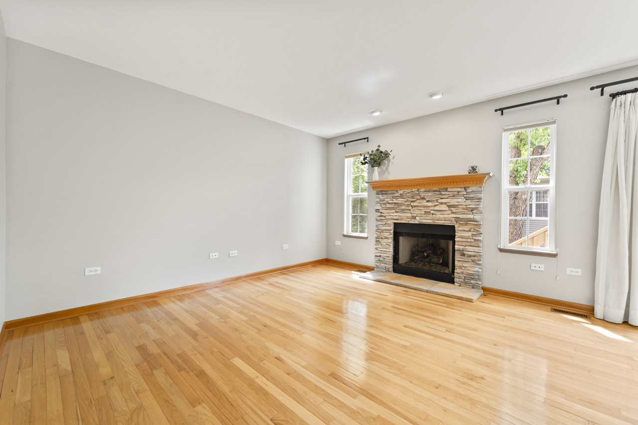 Properties 3 2822 Granite Court