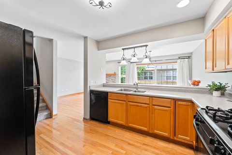 Tiny photo for 2822 Granite Court, Crystal Lake, IL 60012 (MLS # 12660592)