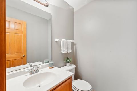 Tiny photo for 2822 Granite Court, Crystal Lake, IL 60012 (MLS # 12660592)