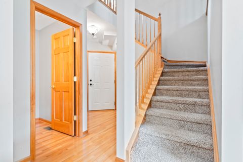 Tiny photo for 2822 Granite Court, Crystal Lake, IL 60012 (MLS # 12660592)