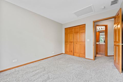 Tiny photo for 2822 Granite Court, Crystal Lake, IL 60012 (MLS # 12660592)