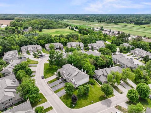 Tiny photo for 2822 Granite Court, Crystal Lake, IL 60012 (MLS # 12660592)