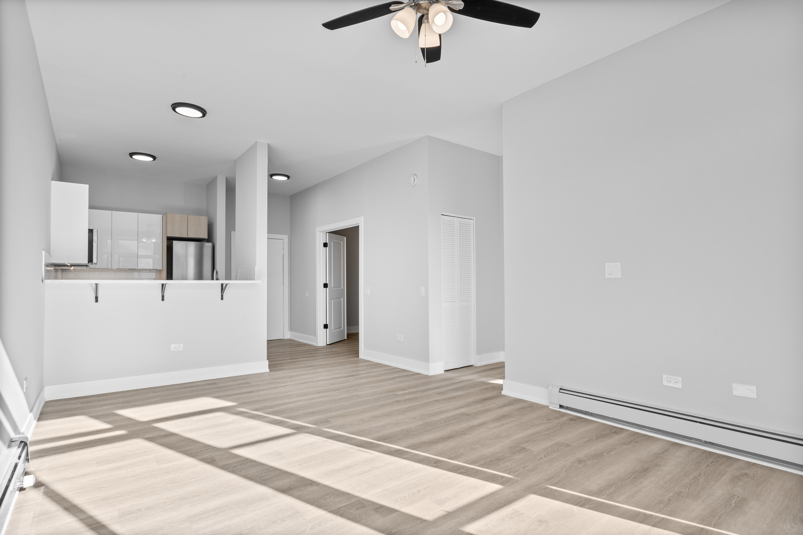 1625 W Howard Avenue 312