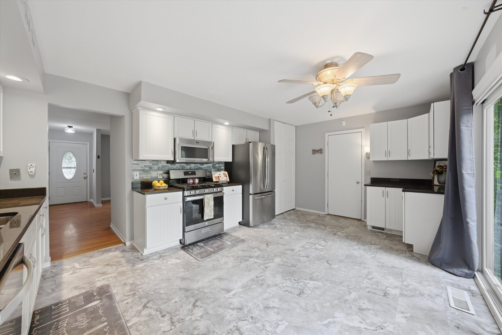 324 Boulder Hill Pass - Photo 4