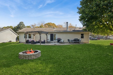 Tiny photo for 126 Drew Court, Poplar Grove, IL 61065 (MLS # 12789141)