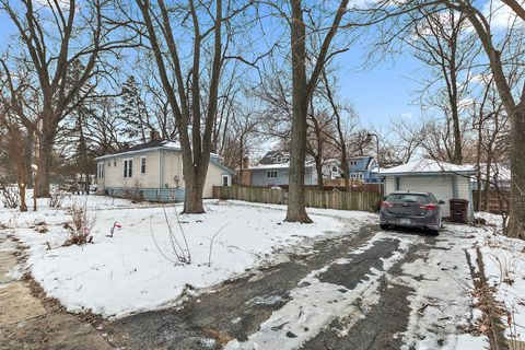 Tiny photo for 1812 Cedar Road, Homewood, IL 60430 (MLS # 12551553)
