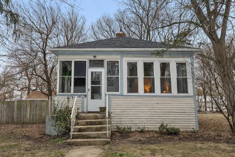 Tiny photo for 1812 Cedar Road, Homewood, IL 60430 (MLS # 12551553)