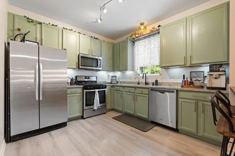 Tiny photo for 1045 Silver Hill Circle, Joliet, IL 60432 (MLS # 12710632)