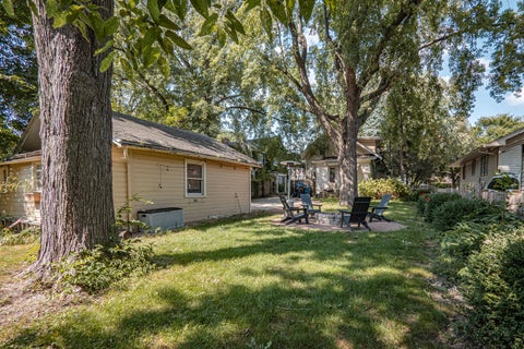 Tiny photo for 1344 Garfield Avenue, Aurora, IL 60506 (MLS # 12754900)