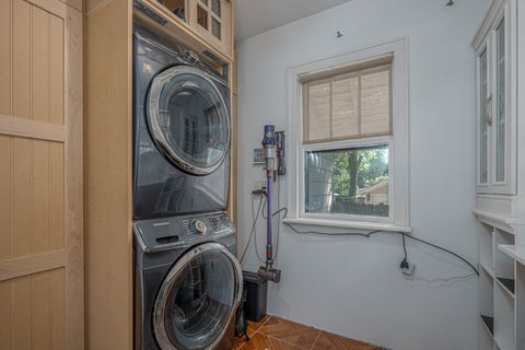 Tiny photo for 1344 Garfield Avenue, Aurora, IL 60506 (MLS # 12754900)