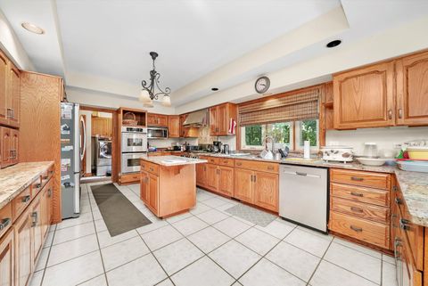 Tiny photo for 17860 S Crystal Lake Drive, Homer Glen, IL 60491 (MLS # 12475362)