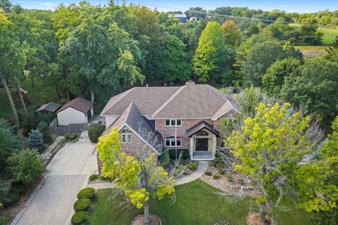 Tiny photo for 17860 S Crystal Lake Drive, Homer Glen, IL 60491 (MLS # 12475362)