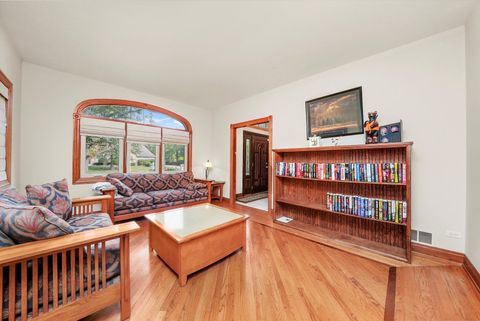 Tiny photo for 17860 S Crystal Lake Drive, Homer Glen, IL 60491 (MLS # 12475362)