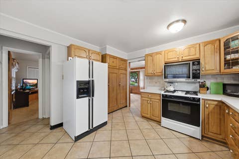 Tiny photo for 328 Milburn Avenue, Crete, IL 60417 (MLS # 12680835)
