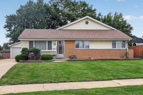 Photo of 9042 Fairlane Drive, Bridgeview, IL 60455 (MLS # 12648904)