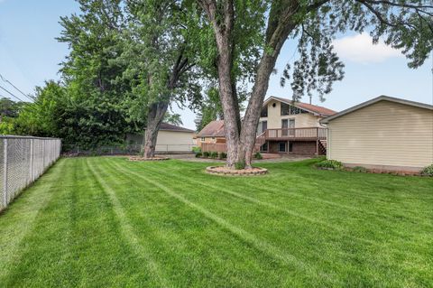 Tiny photo for 9042 Fairlane Drive, Bridgeview, IL 60455 (MLS # 12648904)