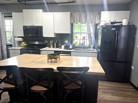 Tiny photo for 2828 Lombard Avenue, Berwyn, IL 60402 (MLS # 12700399)