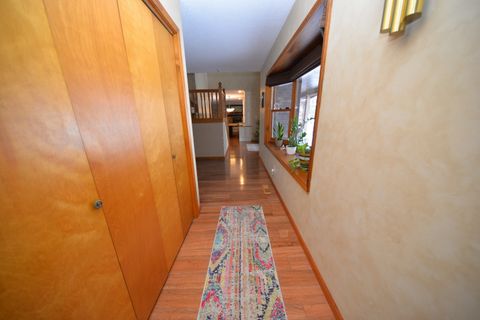 Tiny photo for 833 N 27th Street, Mt Vernon, IL 62864 (MLS # 12628607)