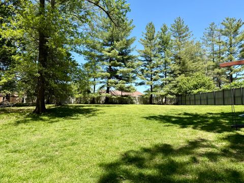 Tiny photo for 833 N 27th Street, Mt Vernon, IL 62864 (MLS # 12628607)