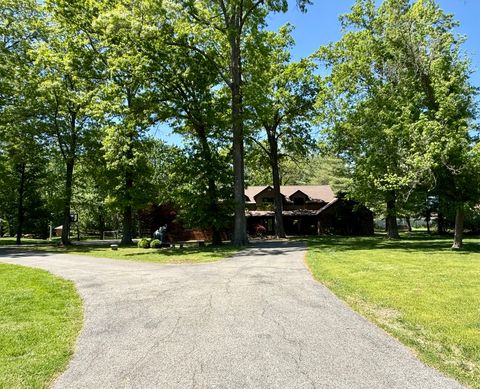 Tiny photo for 833 N 27th Street, Mt Vernon, IL 62864 (MLS # 12628607)