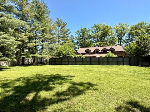Tiny photo for 833 N 27th Street, Mt Vernon, IL 62864 (MLS # 12628607)